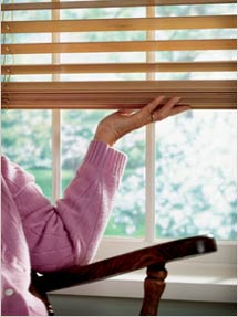 LiteRise feature by Hunter Douglas