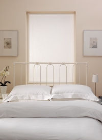 roller shades in screen fabric